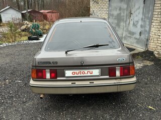 1986 Ford Sierra I, бежевый, 150000 рублей, вид 2