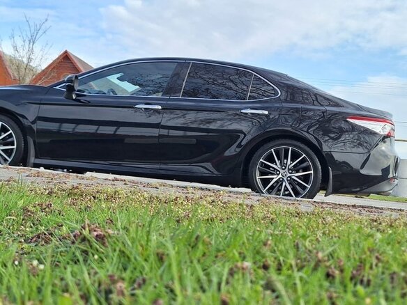 2020 Toyota Camry VIII (XV70), чёрный - вид 11