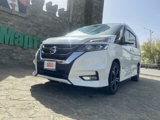 2016 Nissan Serena S-Hybrid V (C27), белый, 1500000 рублей, вид 2