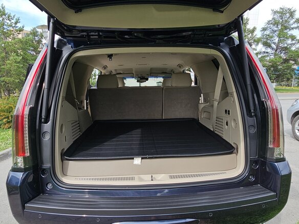 2018 Cadillac Escalade IV, синий, 6000000 рублей - вид 17