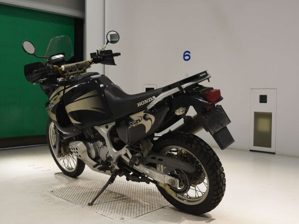 2001 Honda XRV 750 Africa Twin, чёрный, 600000 рублей - вид 5