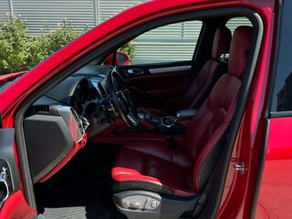 2015 Porsche Cayenne II Рестайлинг (958), красный, 3250000 рублей, вид 5