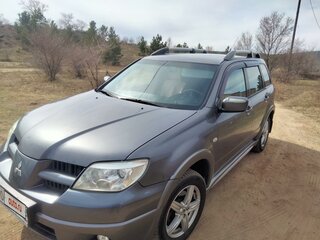 2006 Mitsubishi Outlander I, серый, 689999 рублей, вид 4