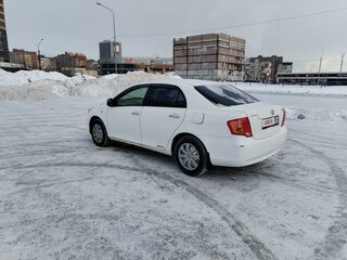 2007 Toyota Corolla Axio X (E140, E150), белый, 800000 рублей, вид 3
