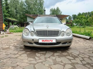 2004 Mercedes-Benz E-Класс 220 III (W211, S211), серебристый, 650000 рублей, вид 2