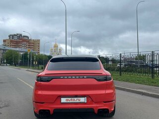 2019 Porsche Cayenne S Coupé III, оранжевый, 7500000 рублей, вид 3