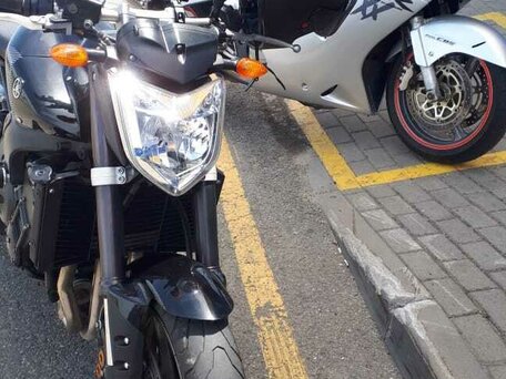 2008 Yamaha FZ1, чёрный, 690000 рублей, вид 3
