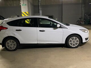 2019 Ford Focus III Рестайлинг, белый, 1400000 рублей, вид 5