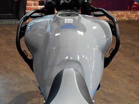 2026 Royal Enfield Himalayan, серый, 585000 рублей, вид 5