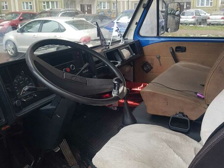 1991 Volkswagen LT, синий, 800000 рублей, вид 4