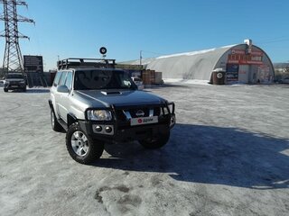 2007 Nissan Patrol V (Y61) Рестайлинг, серебристый, 2700000 рублей, вид 2