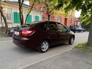 2015 Lada (ВАЗ) Granta I, красный, 650000 рублей, вид 4