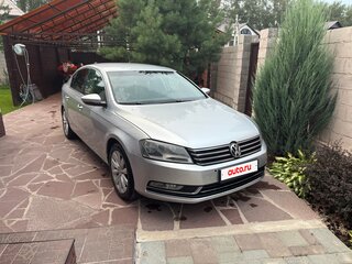 2011 Volkswagen Passat B7, серебристый, 1350000 рублей, вид 4