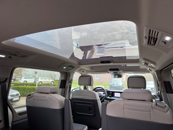 2025 Volkswagen Multivan T7, чёрный, 9100000 рублей - вид 17