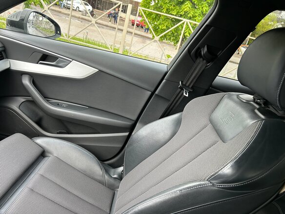 2018 Audi A4 ultra V (B9), чёрный, 2490000 рублей - вид 29