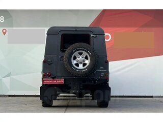2014 Land Rover Defender Base Utility 110 I Рестайлинг, серый, 3000000 рублей, вид 4