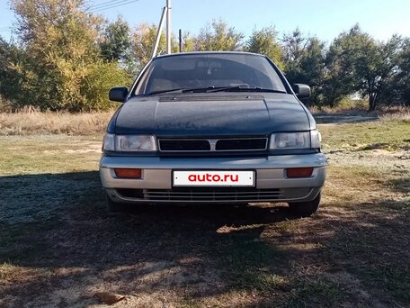 1994 Mitsubishi Chariot II, зелёный, 270000 рублей, вид 4