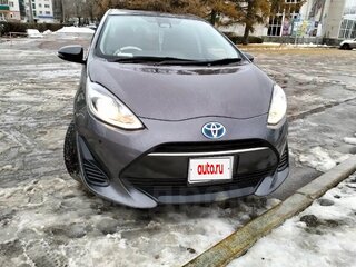 2018 Toyota Aqua I Рестайлинг 2, серый, 1050000 рублей, вид 2