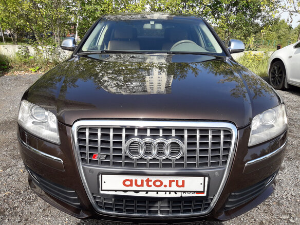 2007 Audi S8 II (D3) Рестайлинг, коричневый