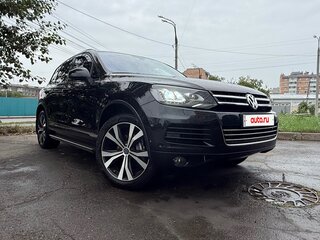 2010 Volkswagen Touareg II, чёрный, 1950000 рублей, вид 2