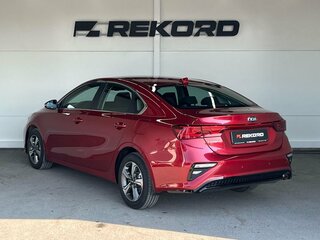 2019 Kia Cerato IV, красный, 1599000 рублей, вид 2