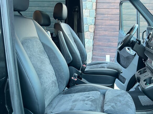 2019 Mercedes-Benz Sprinter, чёрный, 10500000 рублей - вид 12