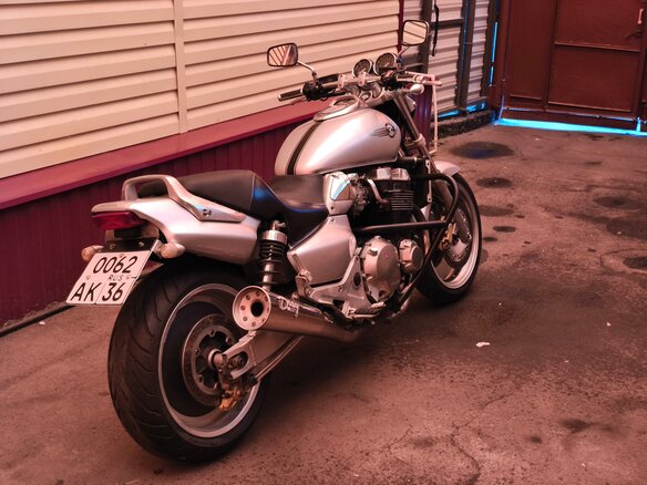 1998 Honda X4, серебристый, 415000 рублей - вид 1