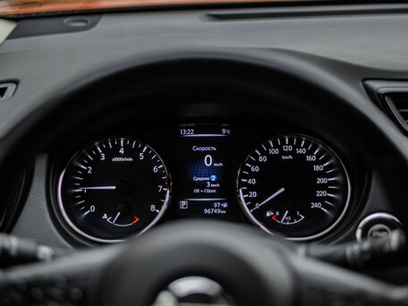2019 Nissan X-Trail III Рестайлинг, оранжевый, 1977000 рублей, вид 5