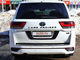2010 Toyota Land Cruiser 200 Series, белый, 3980000 рублей, вид 3