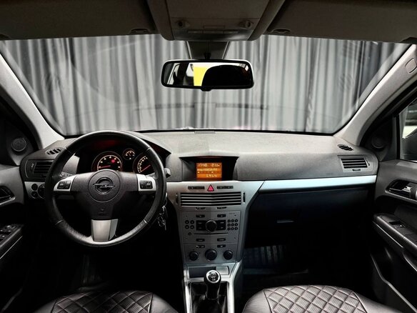 2014 Opel Astra H Рестайлинг, чёрный, 539000 рублей - вид 7