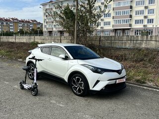 2017 Toyota C-HR I, белый, 1600000 рублей, вид 2