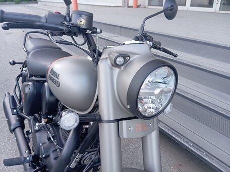 2026 Royal Enfield Classic 350, серый, 520000 рублей, вид 5