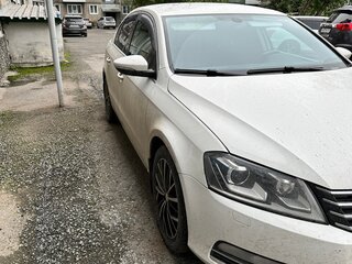2011 Volkswagen Passat B7, белый, 1180000 рублей, вид 2