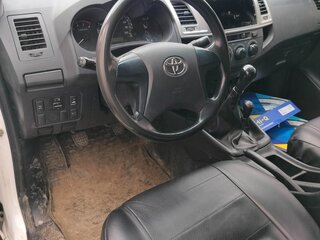 2014 Toyota Hilux VII Рестайлинг, белый, 2195000 рублей, вид 5