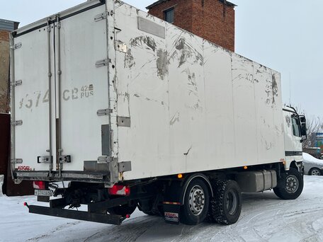 2000 Mercedes-Benz Actros, белый, 1500000 рублей, вид 4