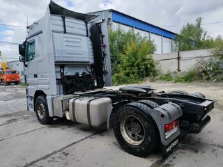 2016 Mercedes-Benz Actros, серебристый, 6500000 рублей, вид 3