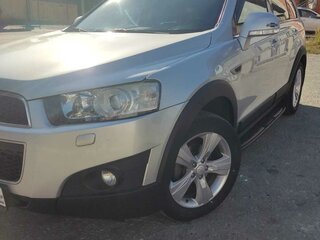2013 Chevrolet Captiva I Рестайлинг, серебристый, 1500000 рублей, вид 2