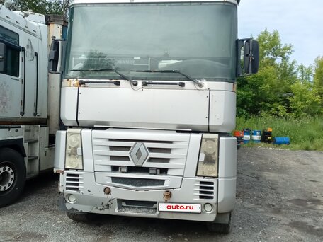 2002 Renault Magnum, серебристый, 1500000 рублей, вид 3