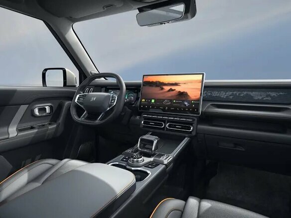 2026 Jetour T1, чёрный, 4199900 рублей - вид 1