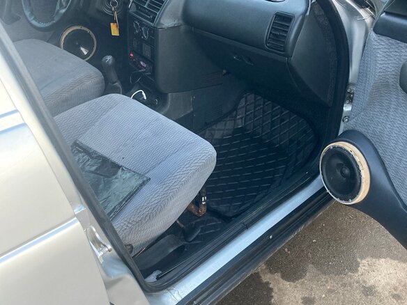 2004 Lada (ВАЗ) 2110, серебристый, 185000 рублей - вид 5