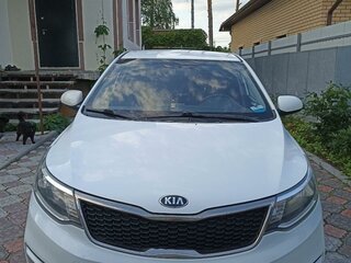 2016 Kia Rio III Рестайлинг, белый, 799000 рублей, вид 2