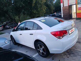 2014 Chevrolet Cruze I Рестайлинг, белый, 650000 рублей, вид 3