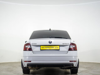 2017 Skoda Octavia III (A7) Рестайлинг, белый, 1599000 рублей, вид 5