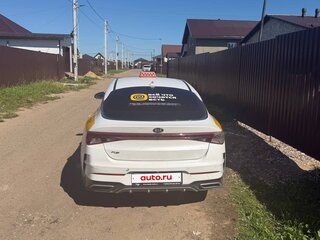 2021 Kia K5 III, белый, 1400000 рублей, вид 4