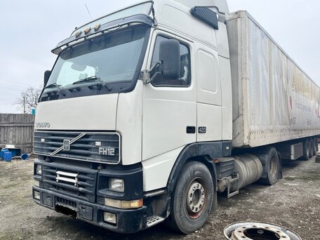 2000 Volvo FH, белый, 2500000 рублей, вид 2