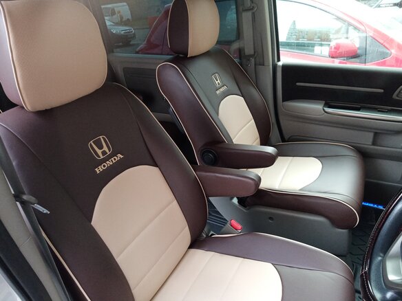 2015 Honda Stepwgn V, серебристый, 3600000 рублей - вид 17
