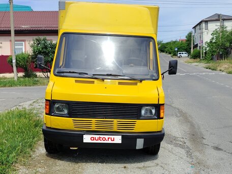 1994 Mercedes-Benz T1, жёлтый, 450000 рублей, вид 1