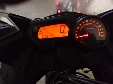2010 Yamaha XJ6 (FZ6R), чёрный, 530000 рублей, вид 4