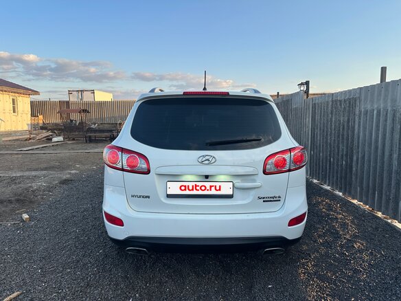 2010 Hyundai Santa Fe II Рестайлинг, белый, 1430000 рублей - вид 4