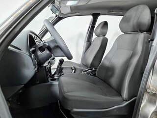 2011 Chevrolet Niva I Рестайлинг, серебристый, 359000 рублей, вид 5